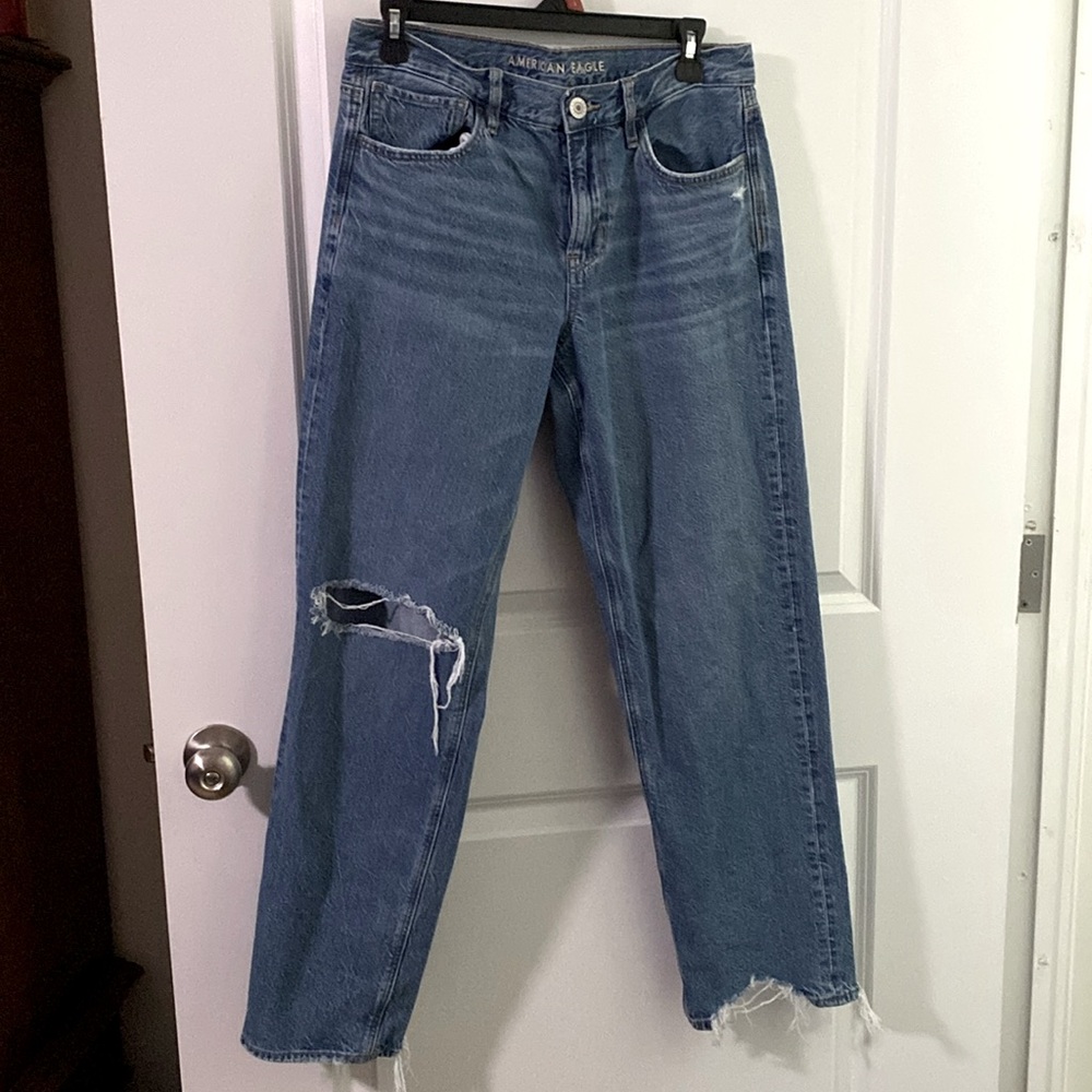 American Eagle 90s straight leg Jeans